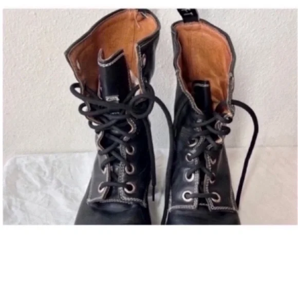 John Fluevog Men’s Black Leather Lace-Up Chunky Boots